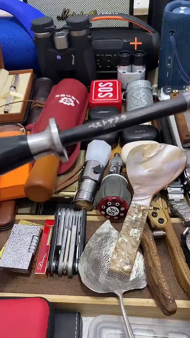 瓷片闪购商品 如图所示