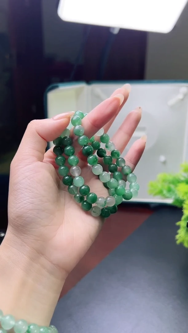 石英质玉手串未镶嵌8mm非洲翠手串