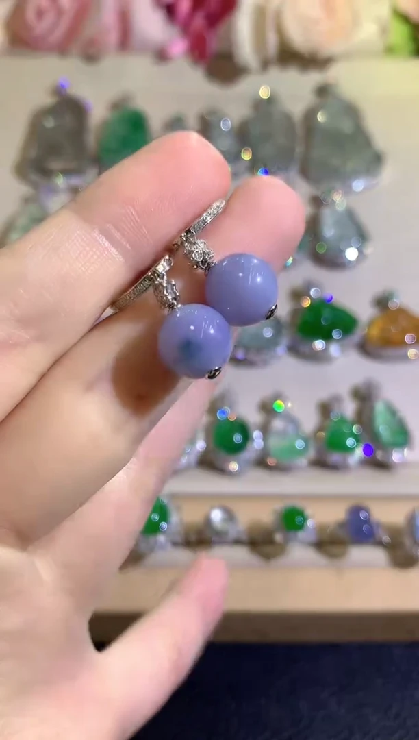 18K金镶嵌翡翠耳饰冬日珠宝W43紫货有色差