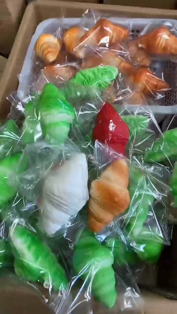 4色可颂油润泥感