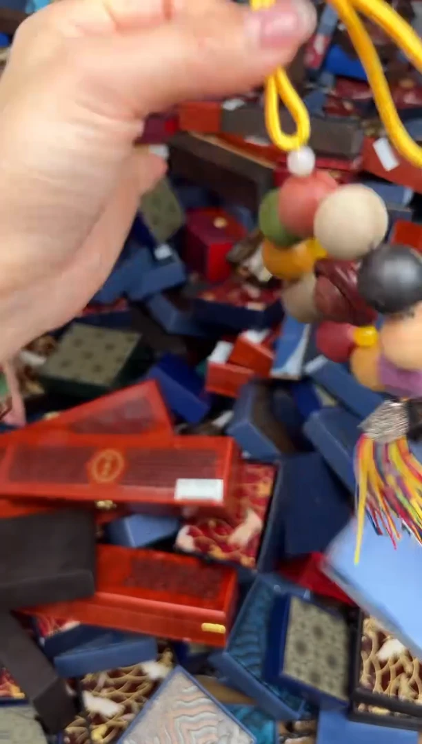 尚品精品手串《无礼盒》