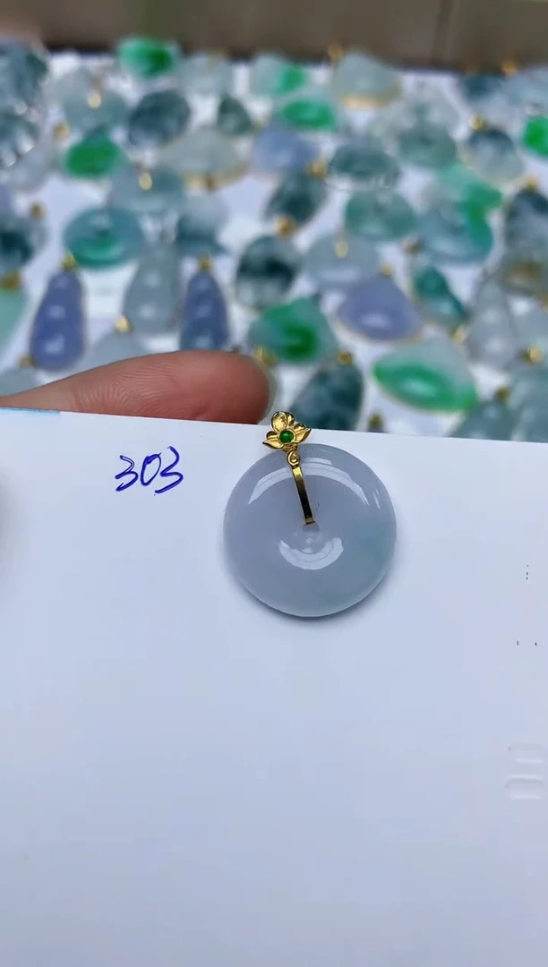 【闪购商品】翡翠颈饰18K金镶嵌天然翡翠A货