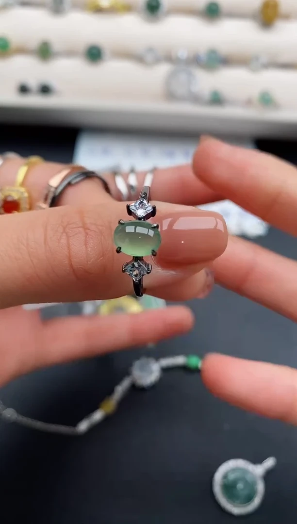 银S925镶嵌戒指翡翠222222222+8