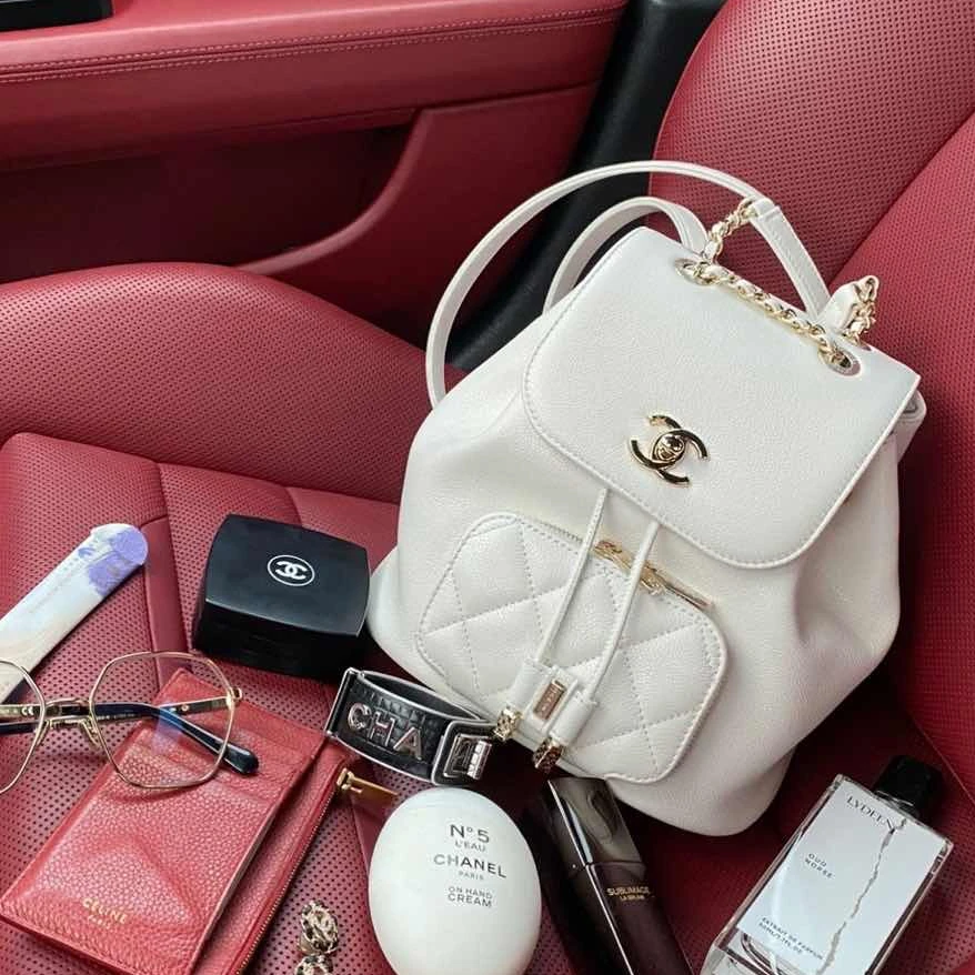 95新 Chanel/香奈儿 活动-800【念念】22B 双肩包 菠萝扣抽绳 小号