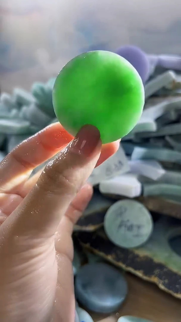 颈饰未镶嵌翡翠翡翠缅甸翡翠A货钟113