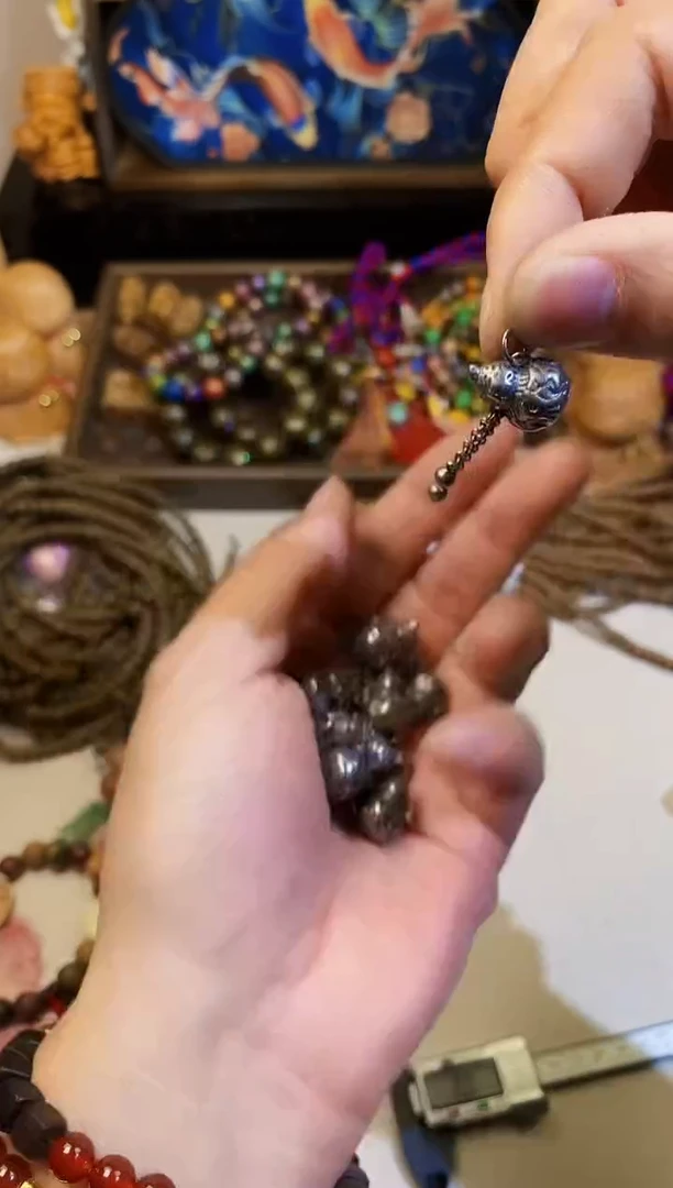 【闪购商品】非洲檀香把件三七银小葫芦