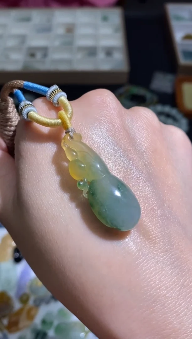 未镶嵌定制翡翠翡翠毛货~