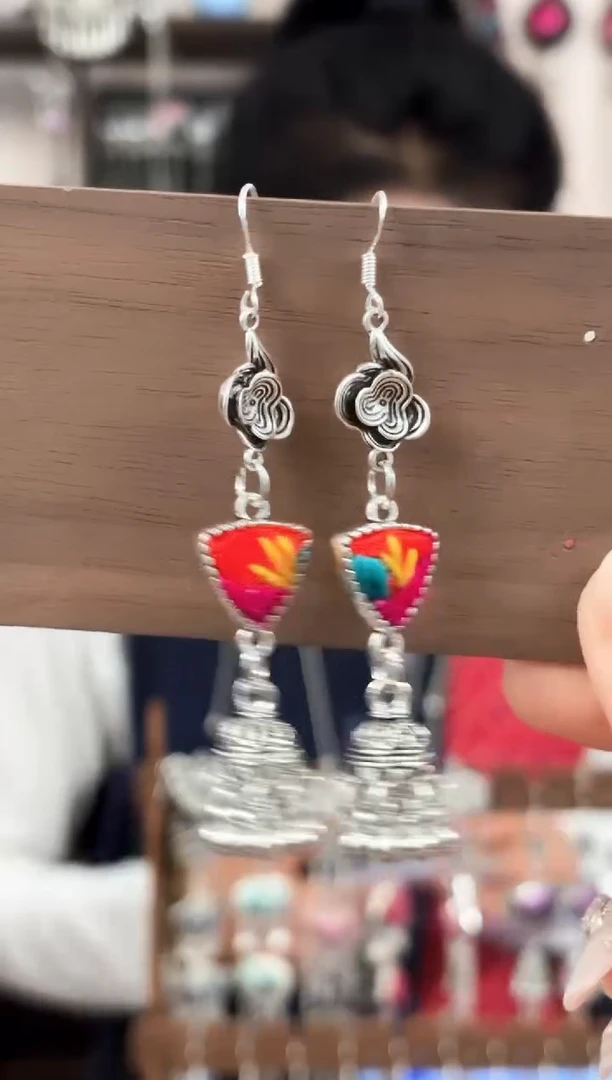 织绣民族风非遗老绣饰品311