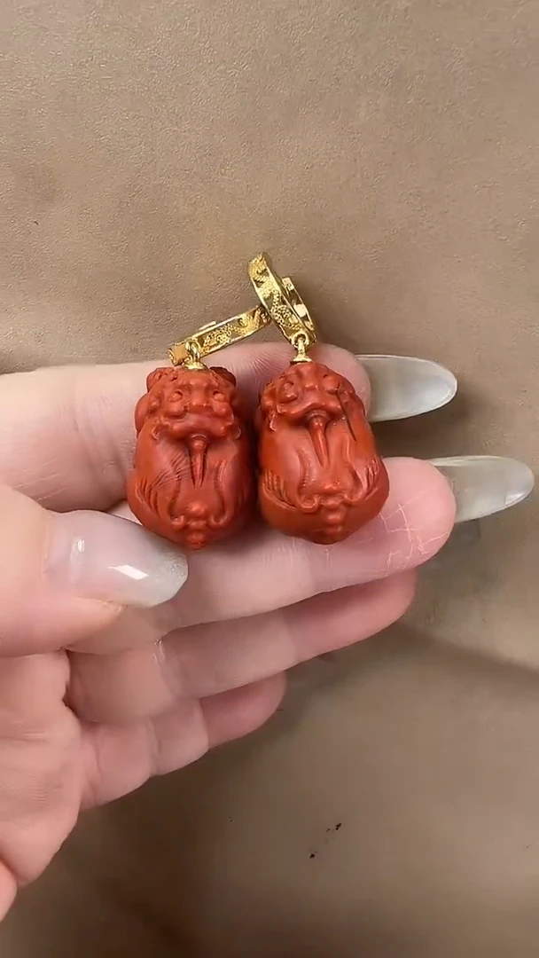 颈饰未镶嵌南红玛瑙耳环