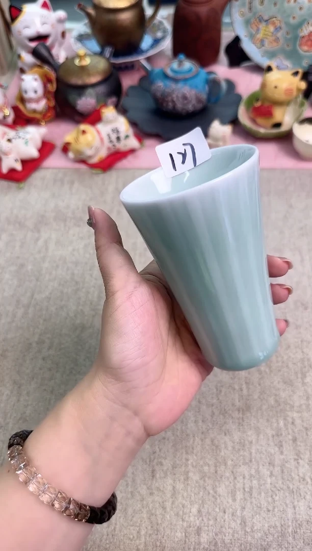 瓷片泡泡家的瓷器真好看