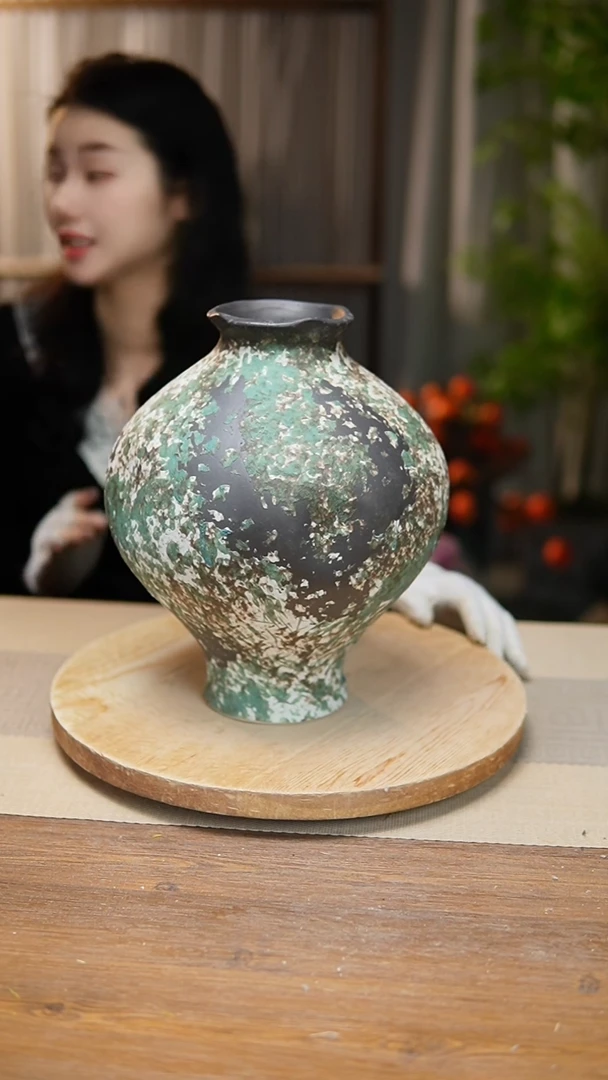 【闪购商品】陶瓷   花器涂鸦绿灯笼
