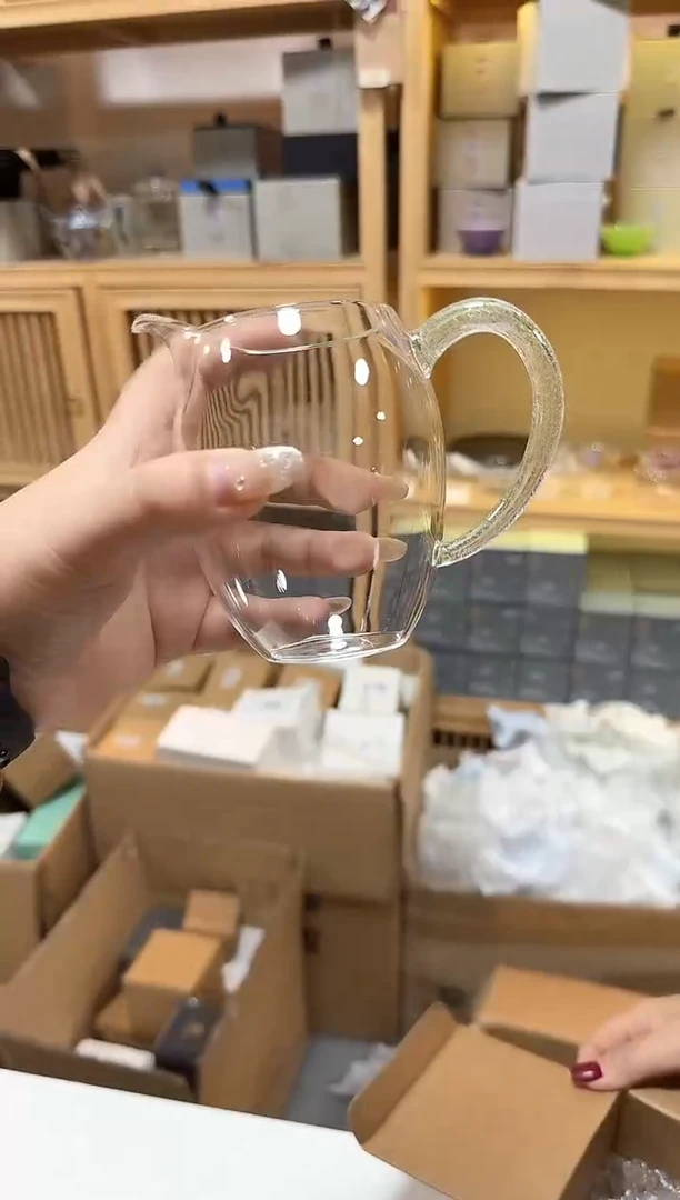 白晶欢然公道杯647