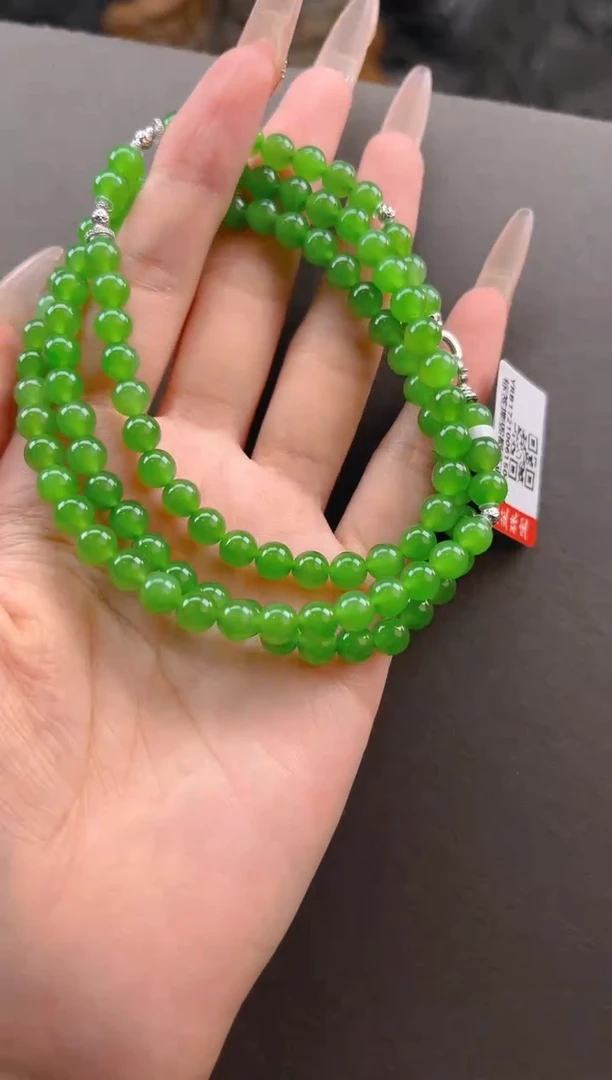 和田玉未镶嵌项链苹果绿项链6mm