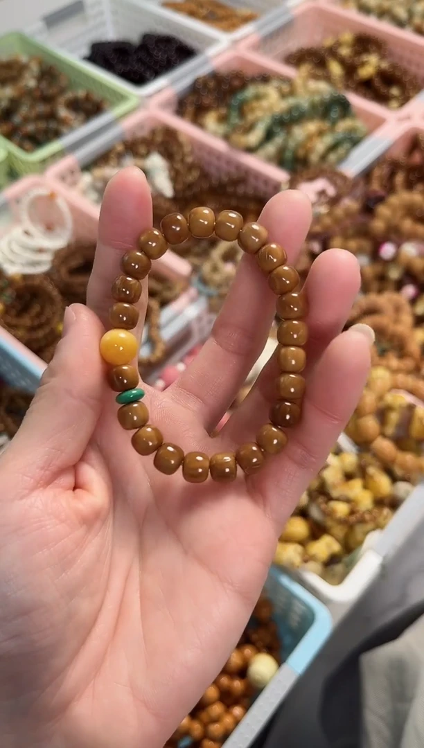 【闪购商品】石英质玉（黄龙玉）手链未镶嵌库克搭配黄龙玉