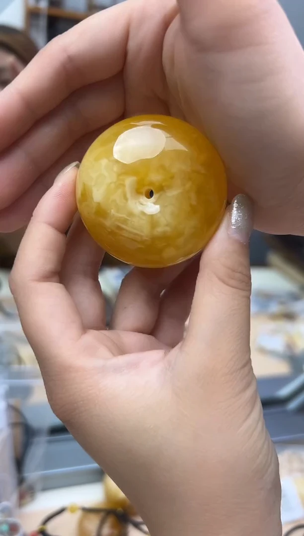 未镶嵌蜜蜡裸石蜜蜡吊坠