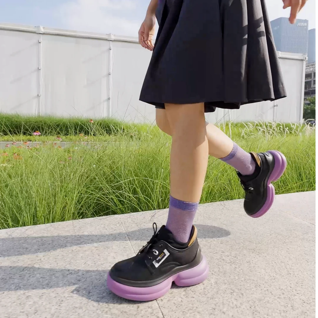 COZYSTEPS可至【贝果】春秋休闲商务风舒适增高圆头厚底女鞋7157