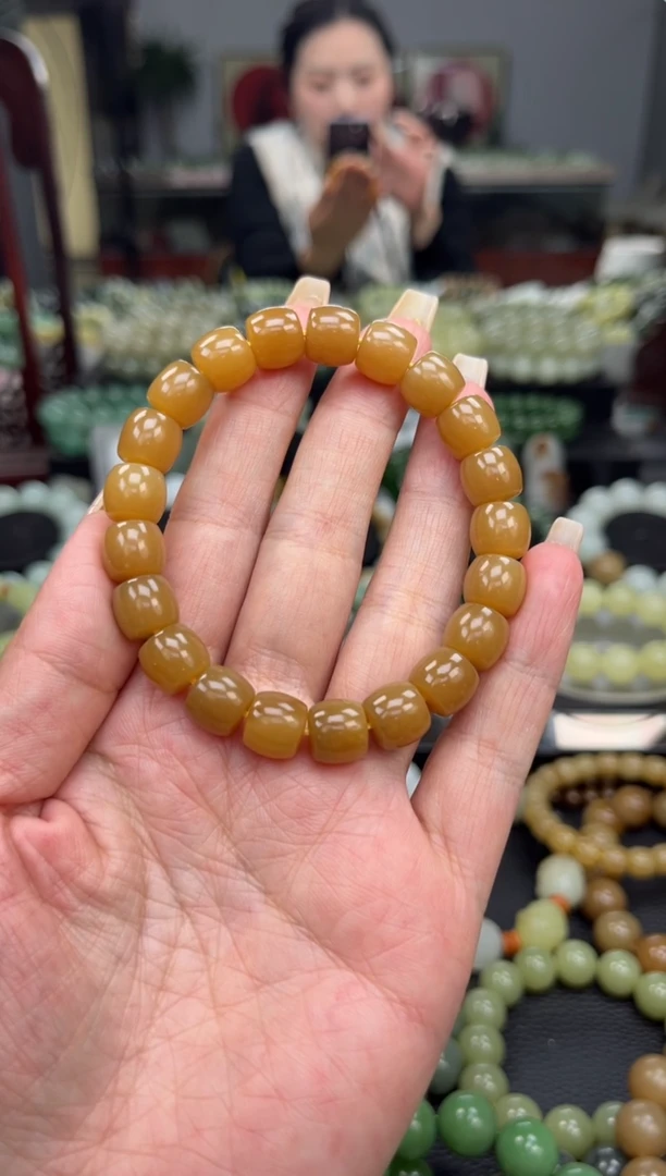 【闪购商品】和田玉手串未镶嵌新疆且末红糖卡10