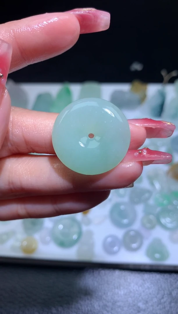 定制翡翠未镶嵌毛货