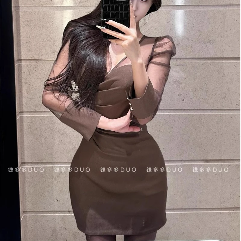 韩国东大门女装御姐独特绝美连衣裙性感v领网纱包臀厅里厅气裙子