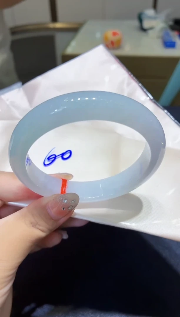 未镶嵌手镯翡翠翡翠手镯