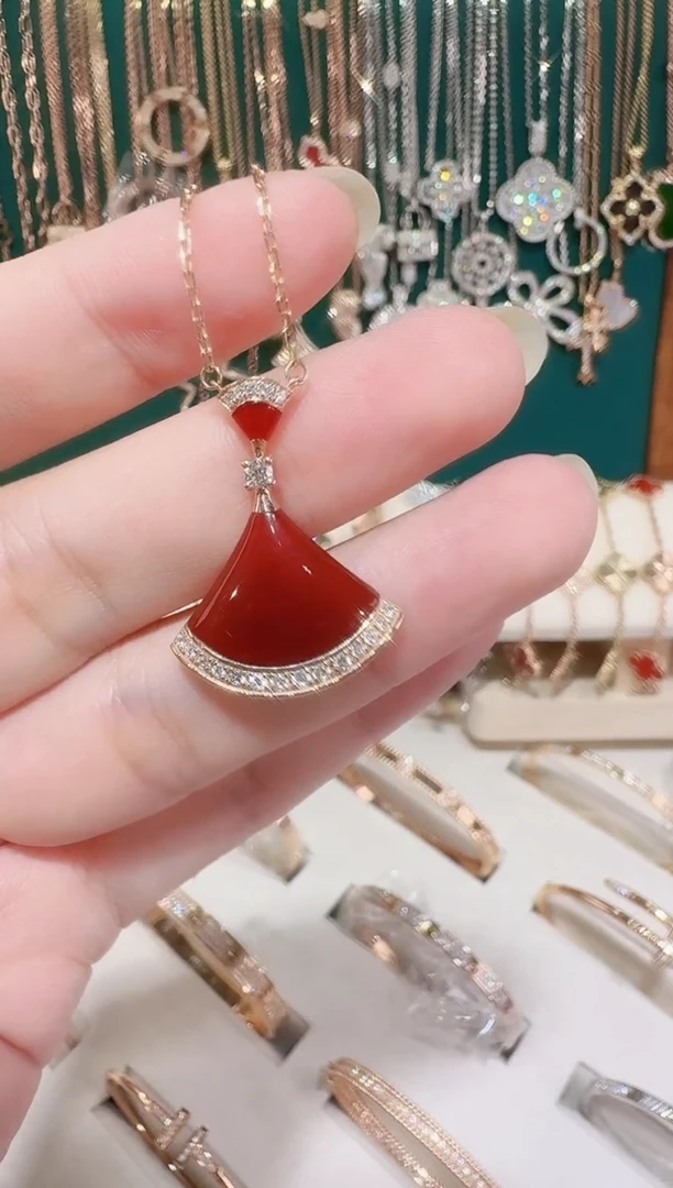 18K金镶嵌套链钻石套链