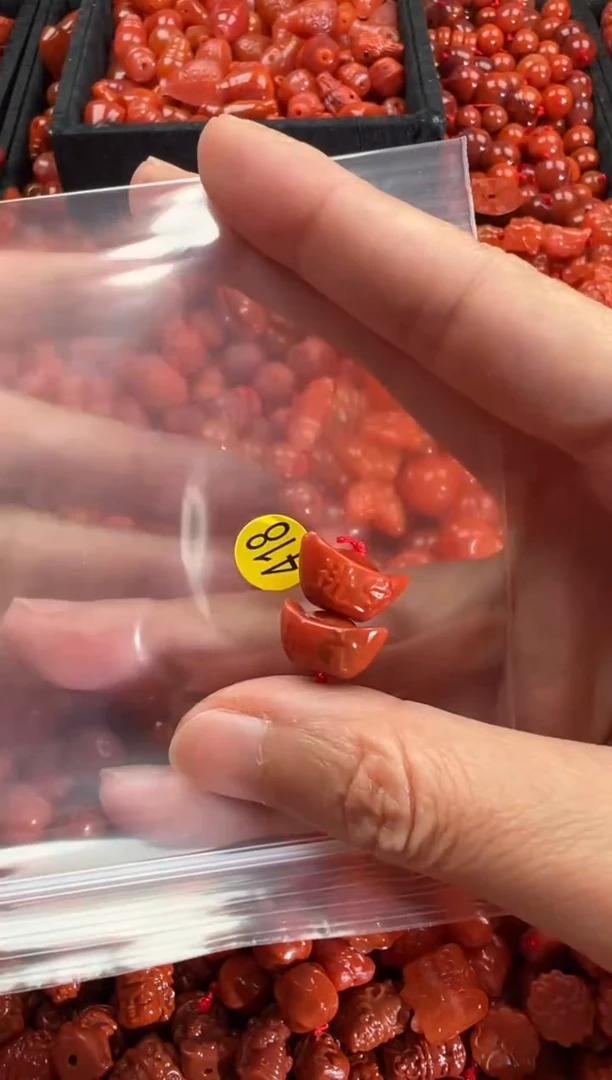 【闪购商品】南红玛瑙颈饰未镶嵌1