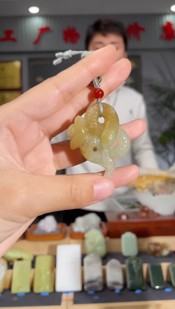 【闪购商品】和田玉颈饰未镶嵌拍一发一 多样性发货