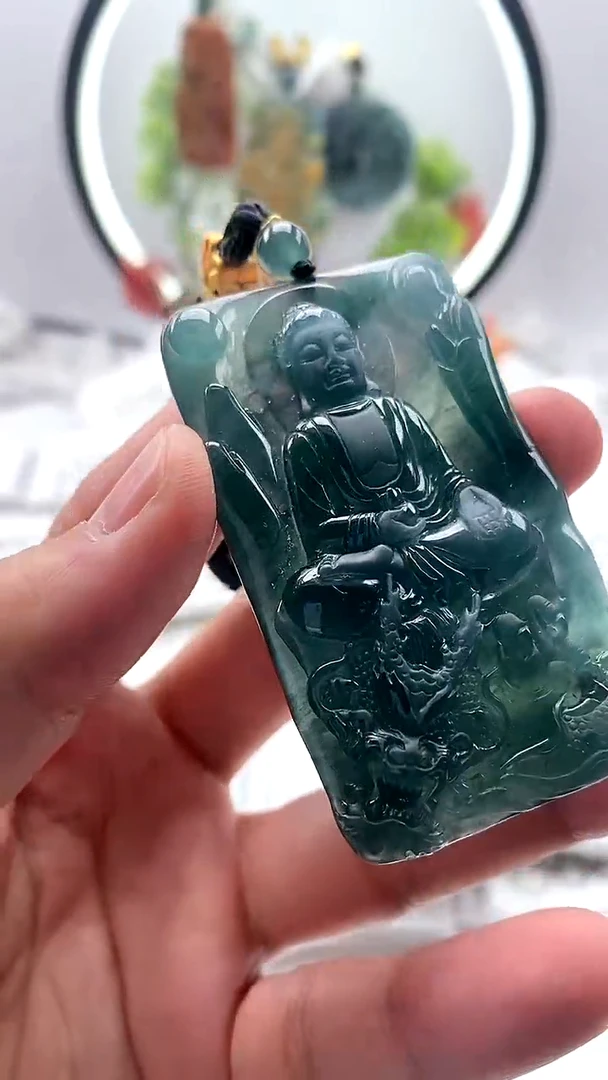 【闪购商品】翡翠颈饰未镶嵌阿弥陀佛