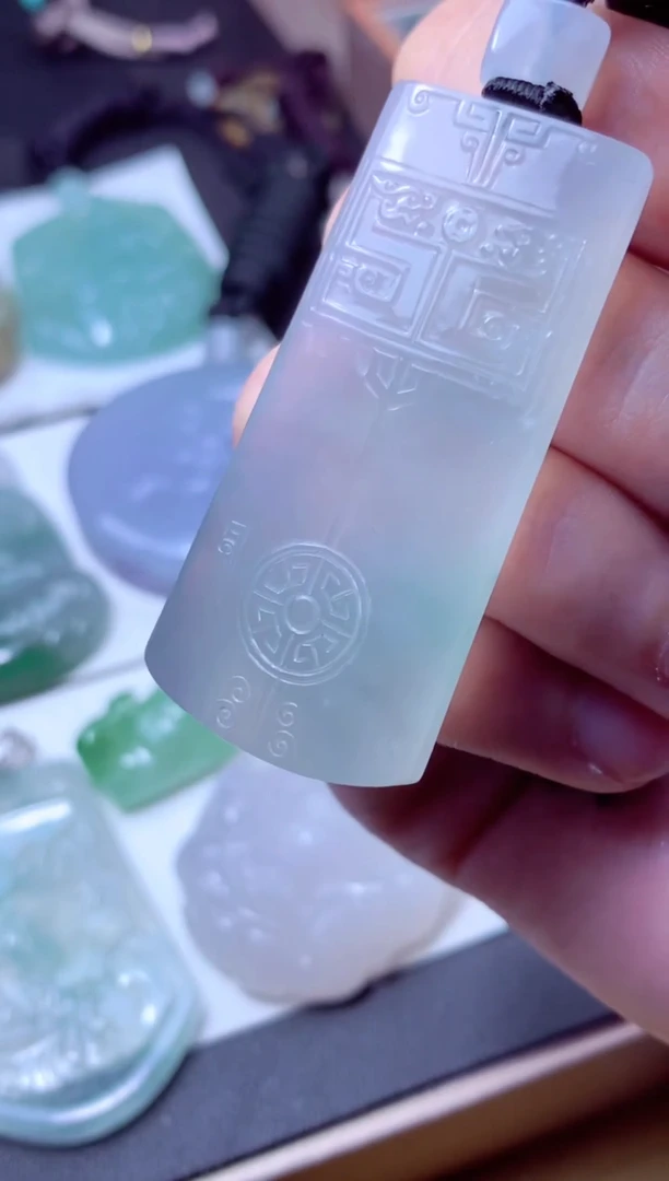 颈饰未镶嵌翡翠天然A货翡翠