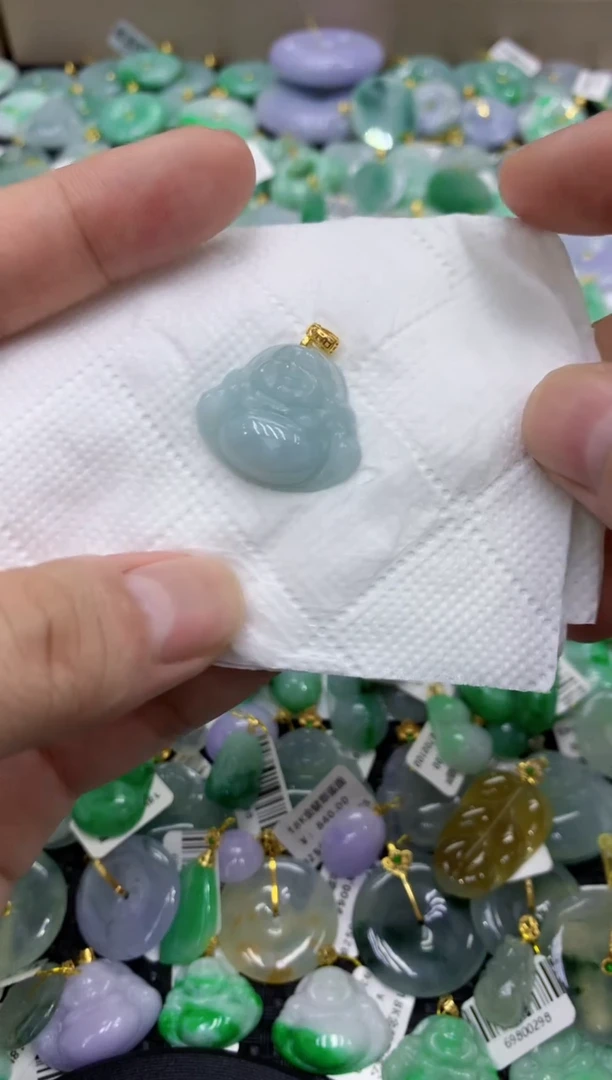 颈饰未镶嵌翡翠天然缅甸翡翠A货