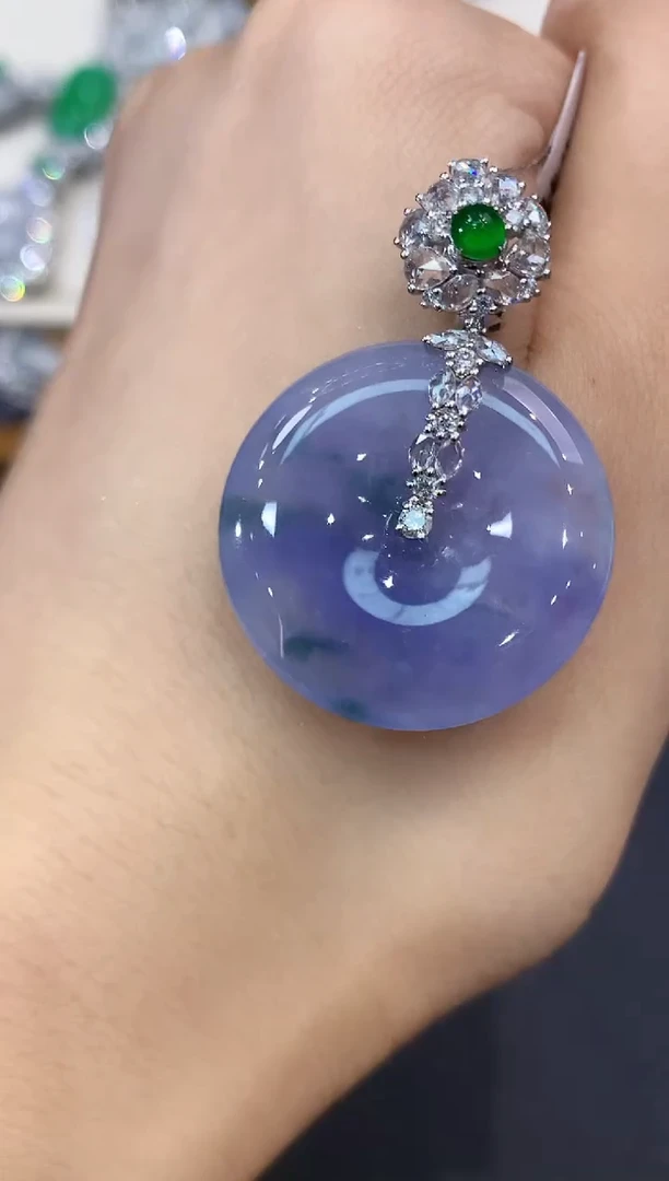 吊坠(不含链)18K金镶嵌翡翠?**?B189 紫货有色差