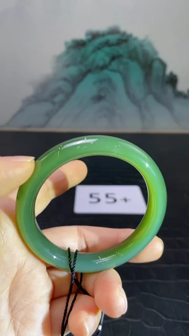 未镶嵌手镯和田玉（碧玉）风****455+