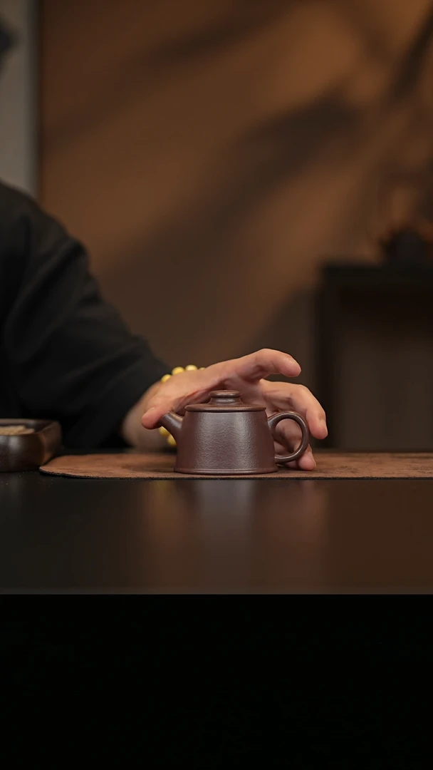 允禾斋 紫砂壶 紫泥 鱼罩