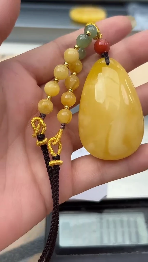 未镶嵌蜜蜡裸石蜜蜡吊坠