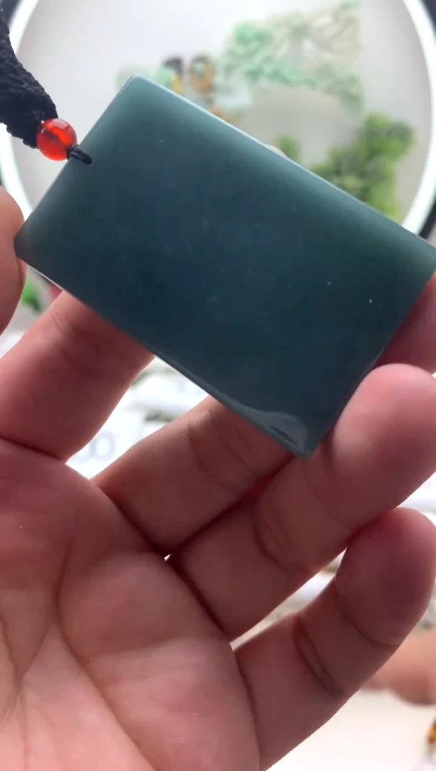 颈饰未镶嵌翡翠无事牌