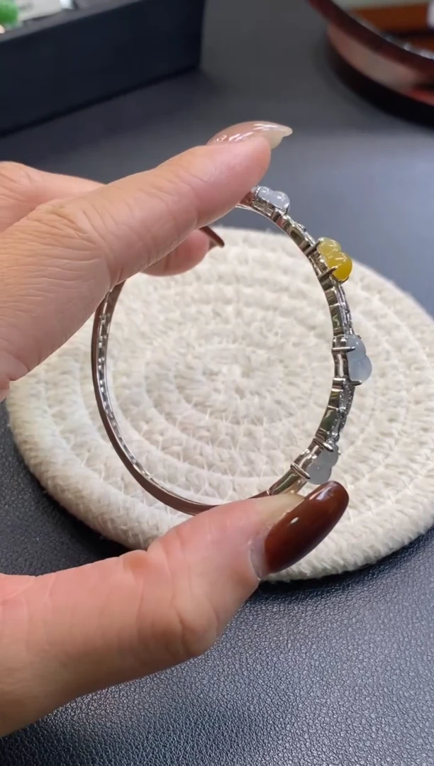 颈饰银S925镶嵌翡翠净货16623