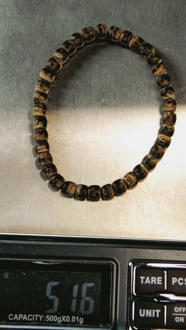 【闪购商品】沉香木手串正区达拉干单圈