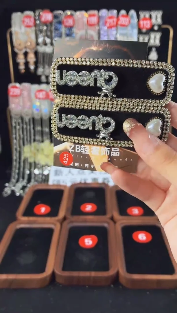 仿水晶铁合金425原创发夹一对