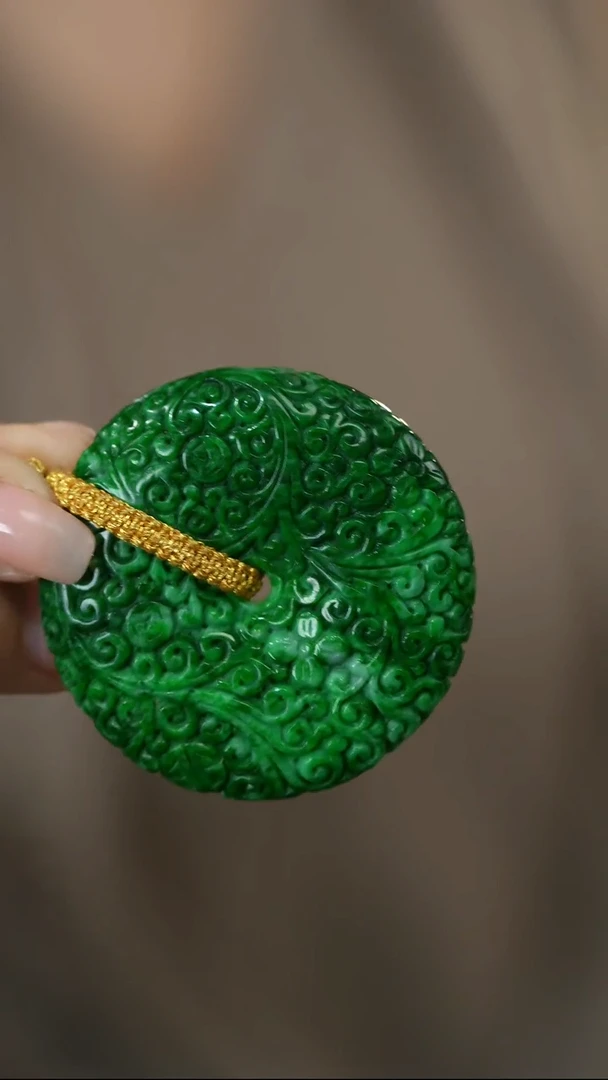 颈饰未镶嵌翡翠小**灵@CMP02113040@