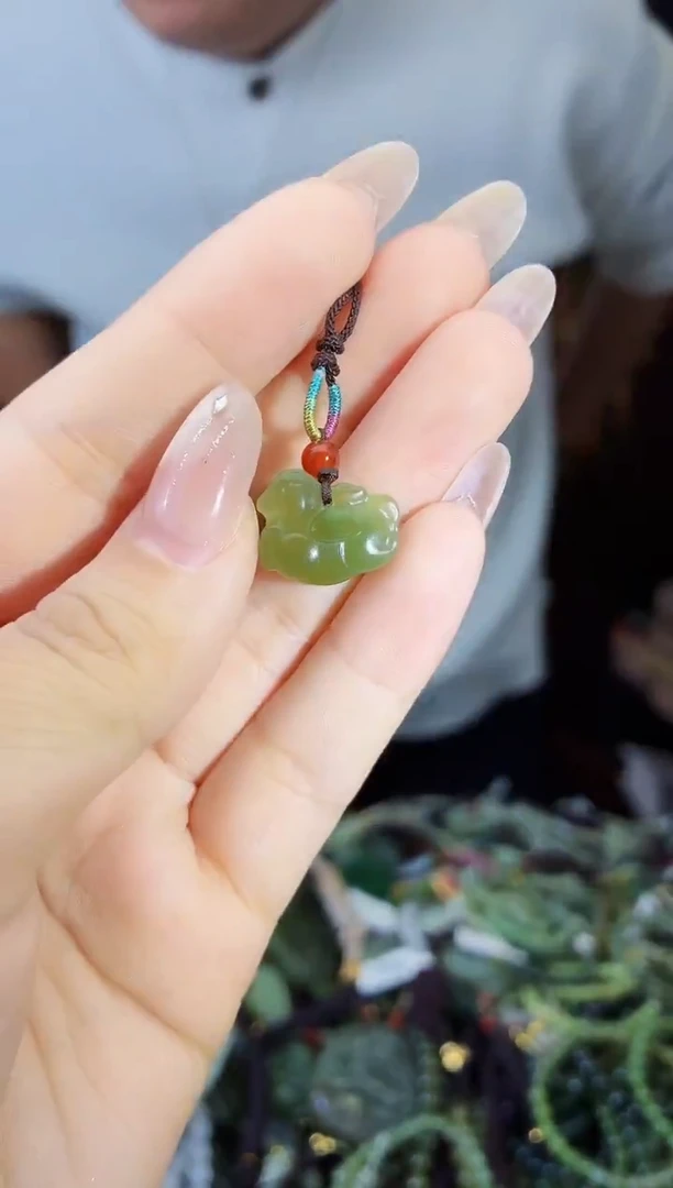 颈饰未镶嵌和田玉多样性发货拍一发一