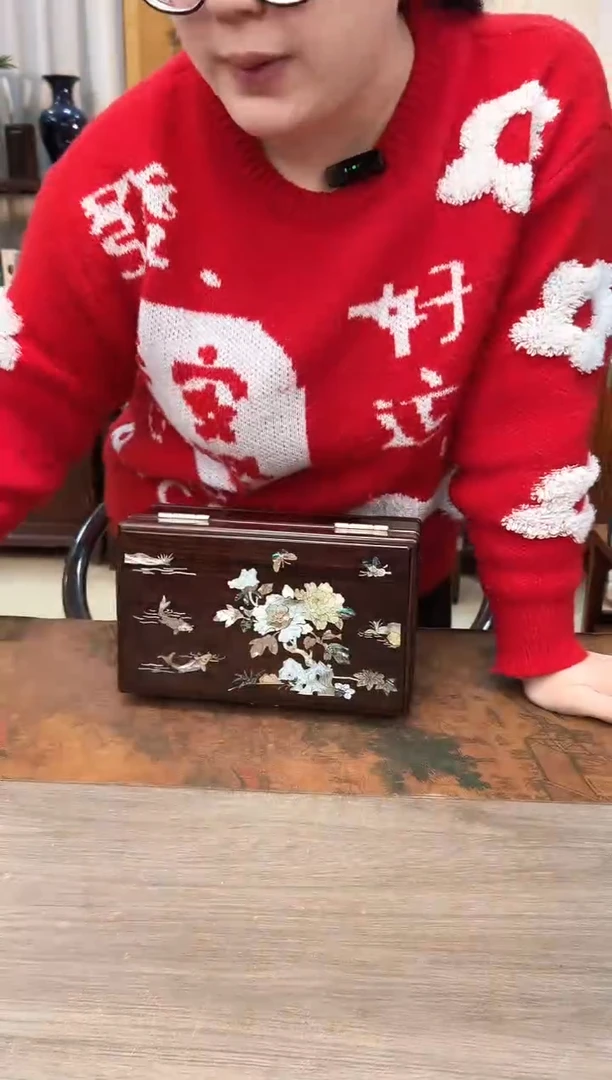 【闪购商品】红酸枝木类成套家具大红酸枝  嵌螺钿牡丹25.5