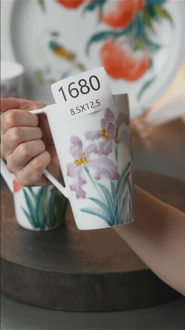 杯子手绘釉下彩陶瓷餐具1680