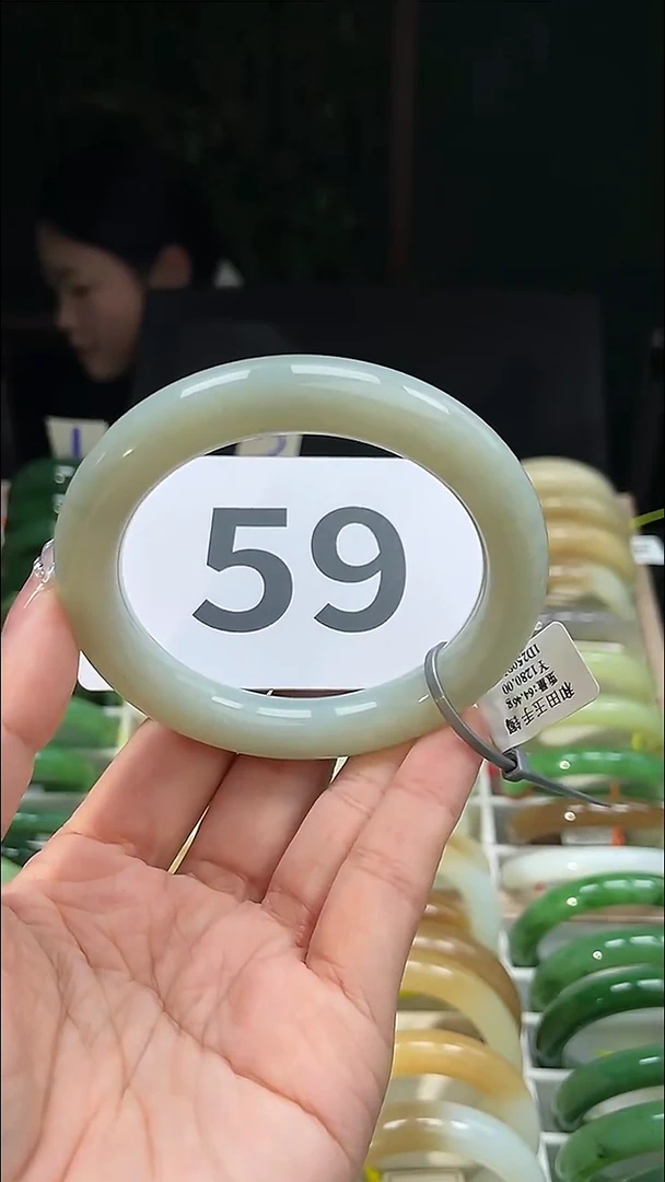 定制和田玉和田玉手镯