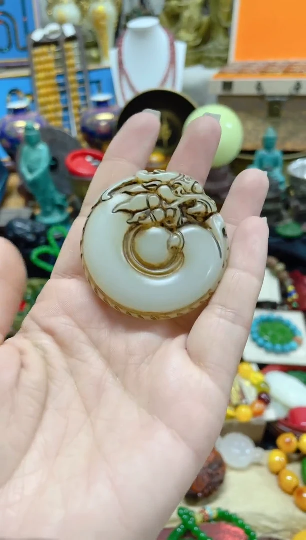 【闪购商品】和田玉颈饰未镶嵌主播推荐主播推荐