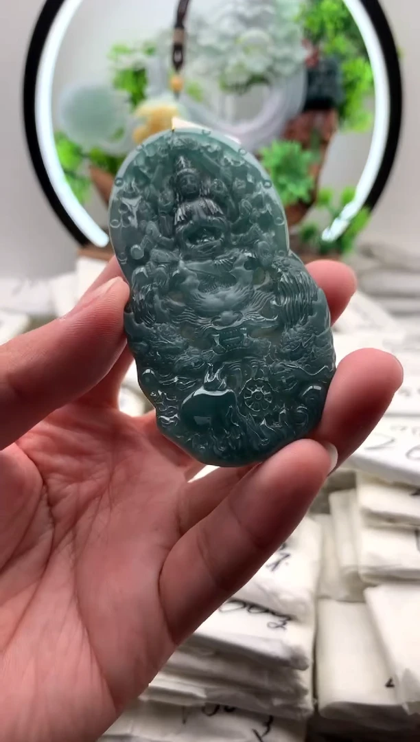 【闪购商品】翡翠颈饰未镶嵌千手观音
