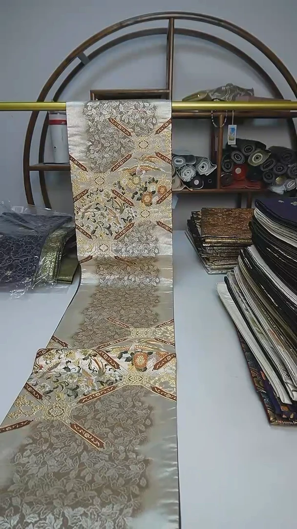 织绣101西阵织六通团花