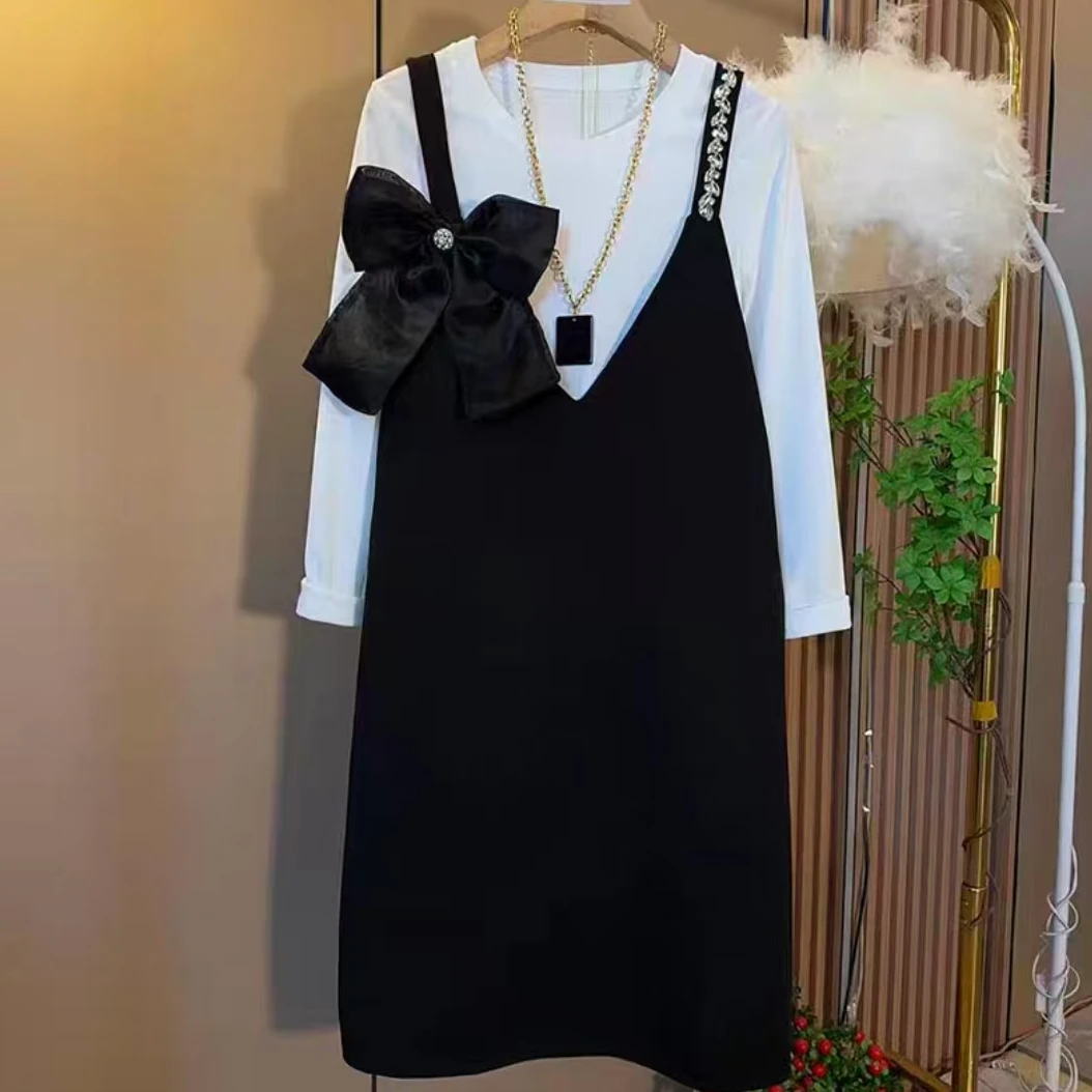 3043圆领长袖打底衫亮钻蝴蝶结吊带裙两件套