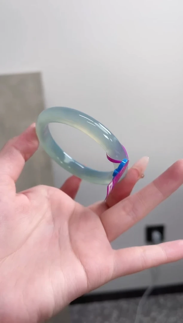 【闪购商品】玛瑙/玉髓手镯未镶嵌54圈