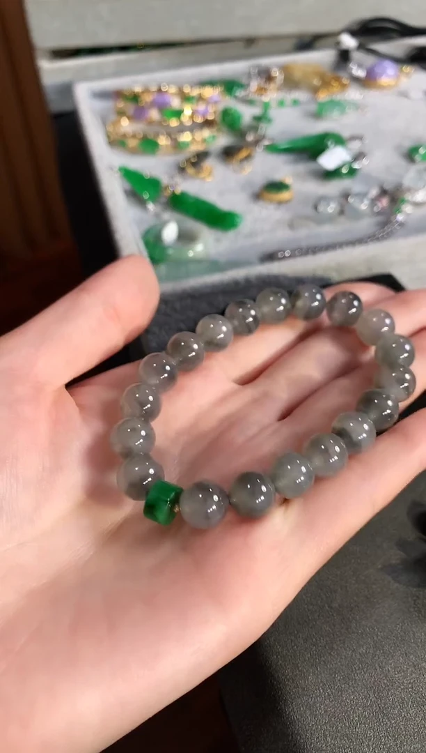 【闪购商品】翡翠手串未镶嵌手饰