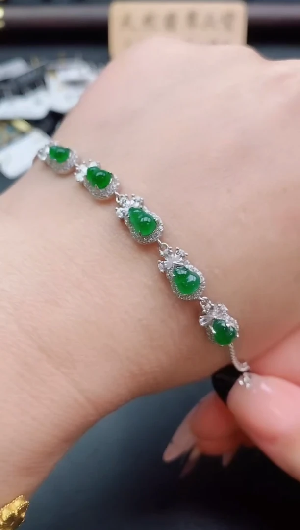 银S925镶嵌戒指翡翠1